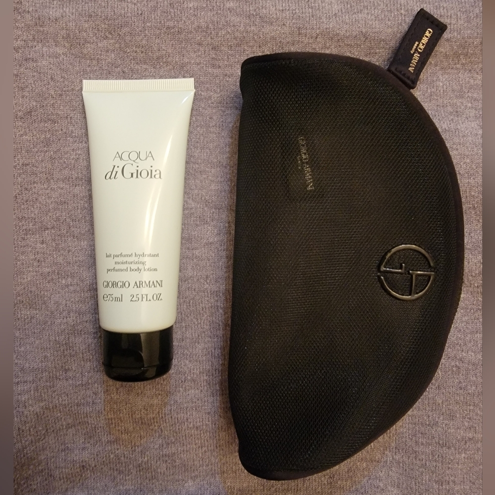 GIORGIO ARMANI ACQUA DI GIOIA PERFUMED BODY LOTION NEW WITH BRAND POUCH